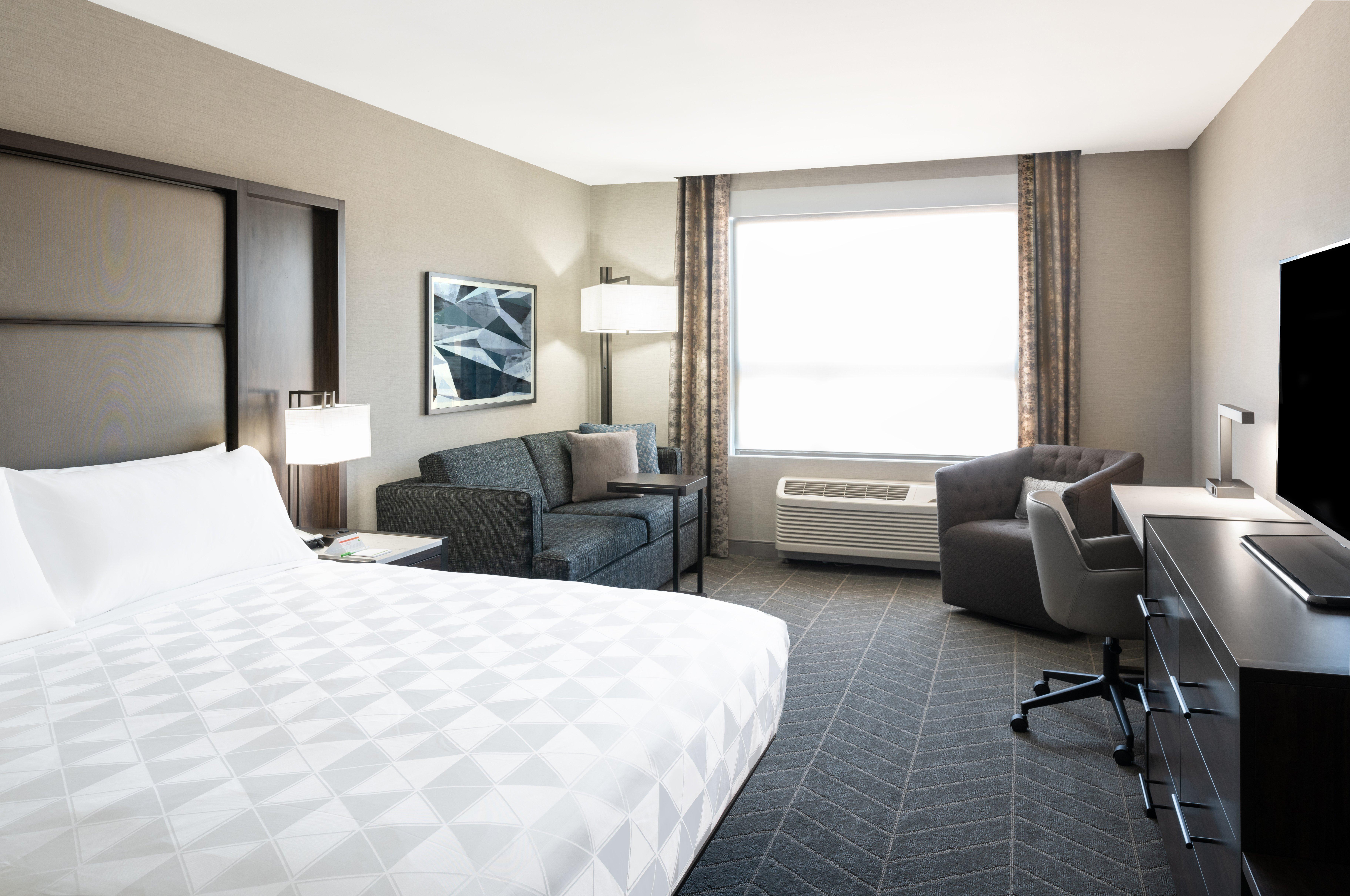 Holiday Inn Boston Logan Airport - Chelsea By Ihg Экстерьер фото