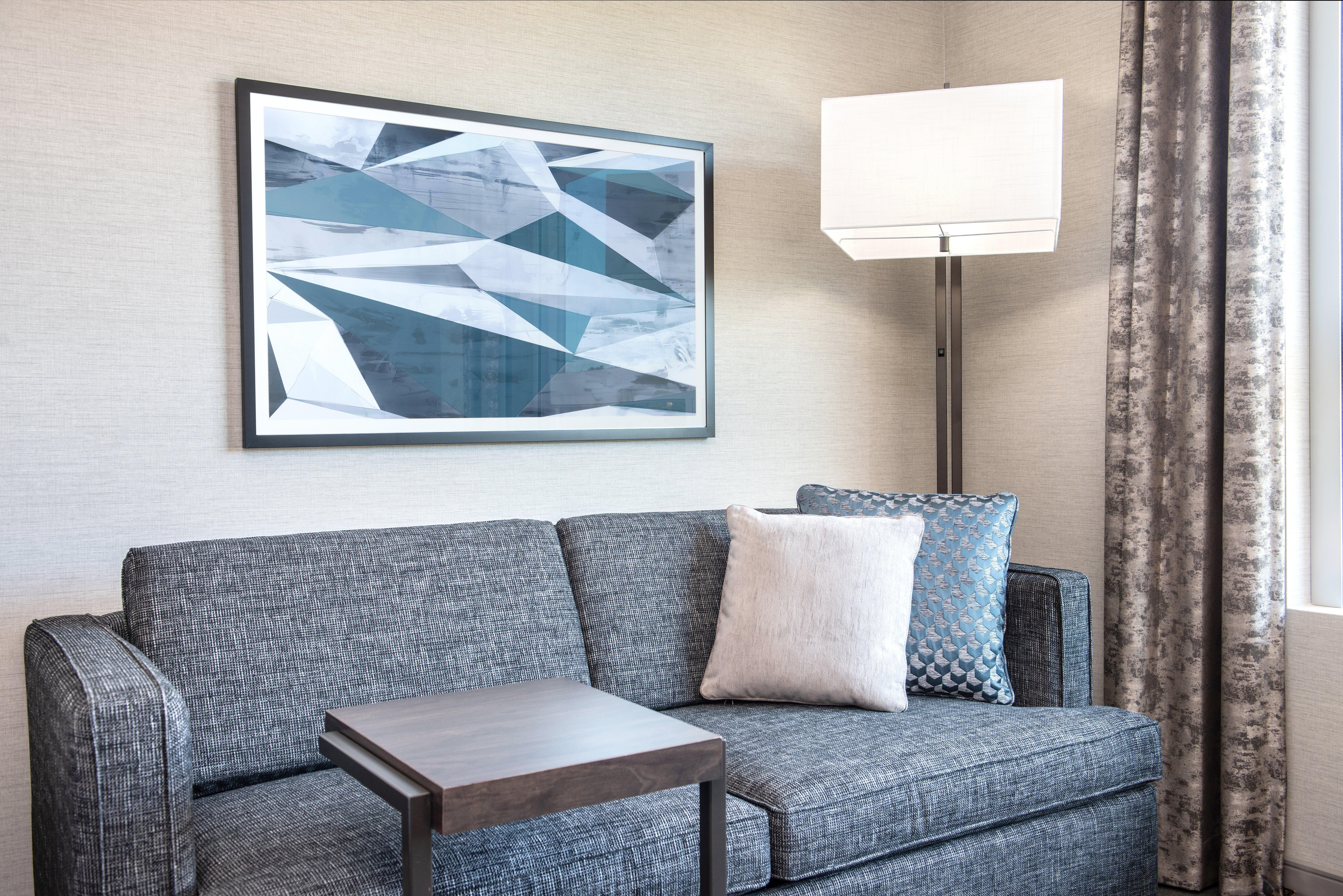 Holiday Inn Boston Logan Airport - Chelsea By Ihg Экстерьер фото