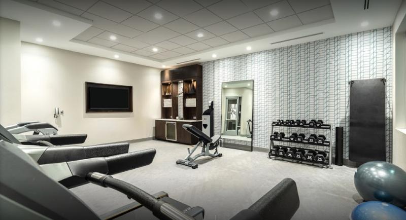 Holiday Inn Boston Logan Airport - Chelsea By Ihg Экстерьер фото