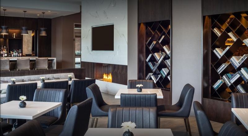 Holiday Inn Boston Logan Airport - Chelsea By Ihg Экстерьер фото